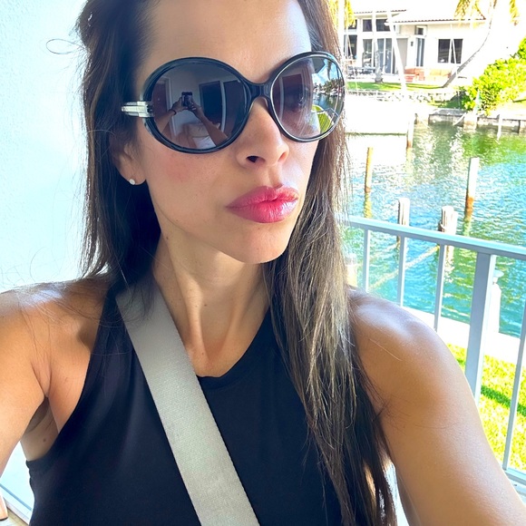 Fendi sunglasses - Picture 2 of 7